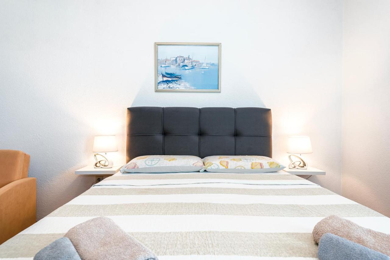 Apartments Plavi Biser Σίμπενικ Εξωτερικό φωτογραφία