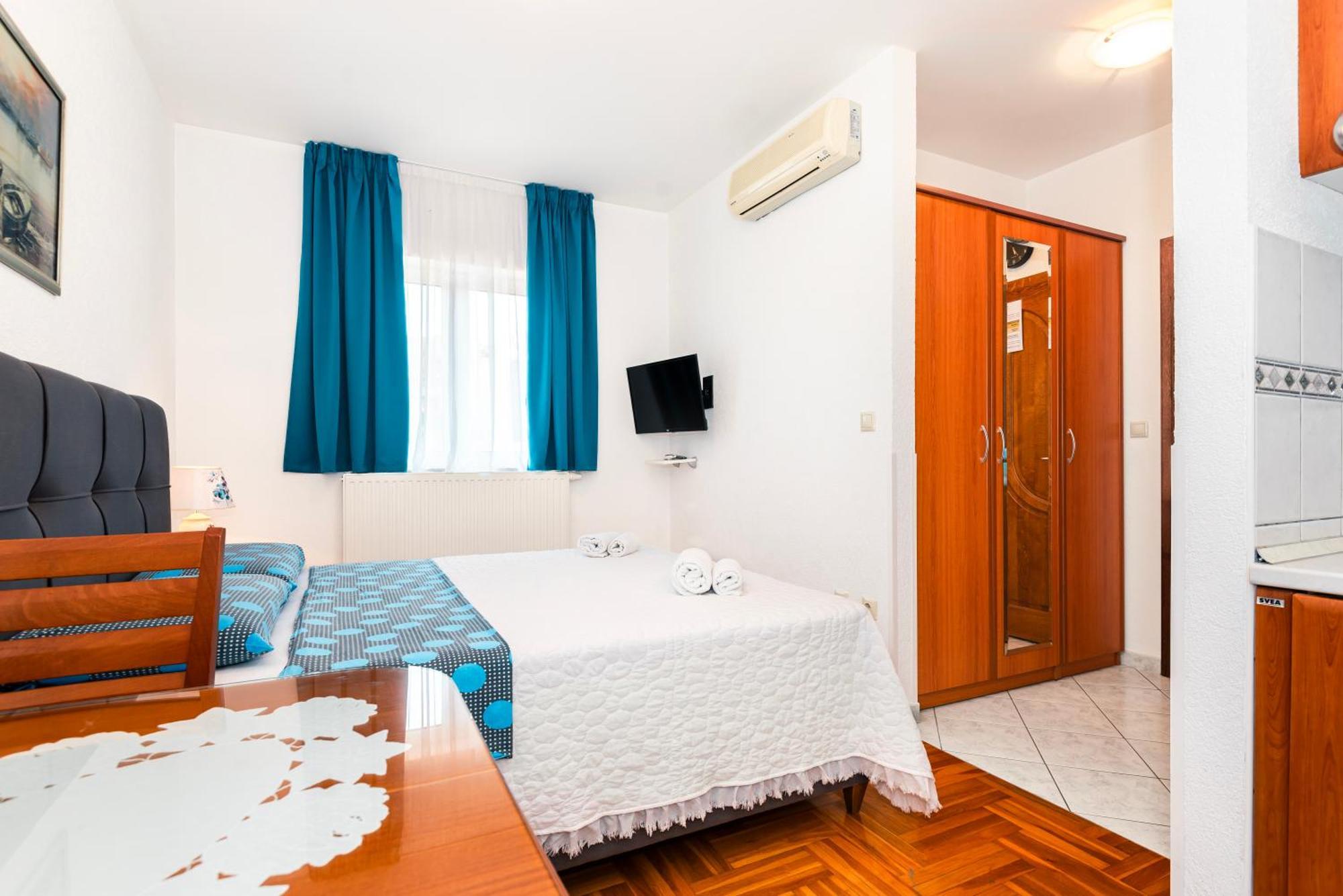 Apartments Plavi Biser Σίμπενικ Δωμάτιο φωτογραφία