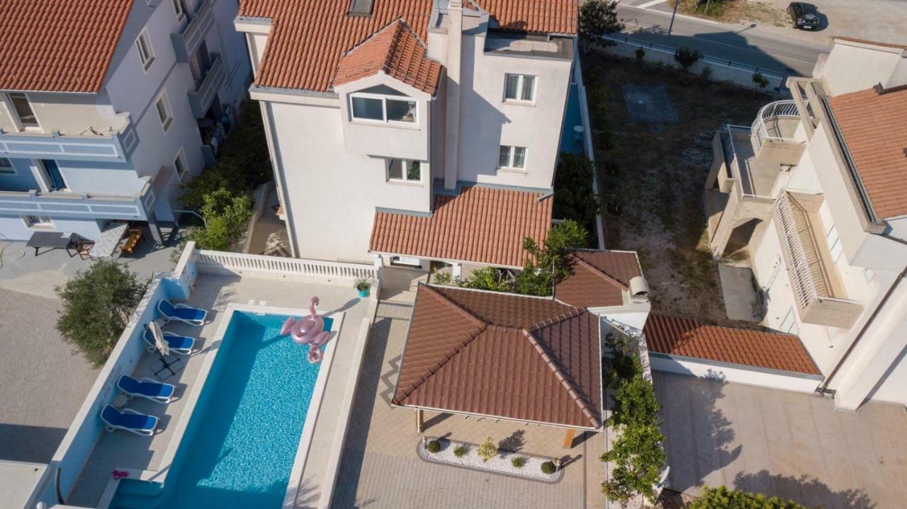 Apartments Plavi Biser Σίμπενικ Εξωτερικό φωτογραφία