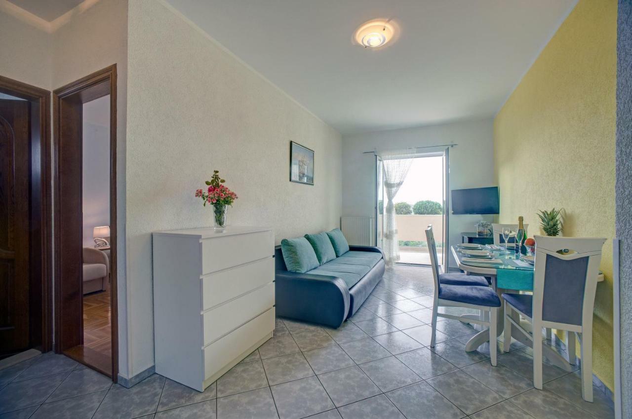 Apartments Plavi Biser Σίμπενικ Εξωτερικό φωτογραφία